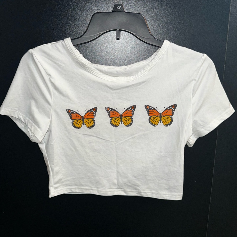 Butterfly cropped shirt